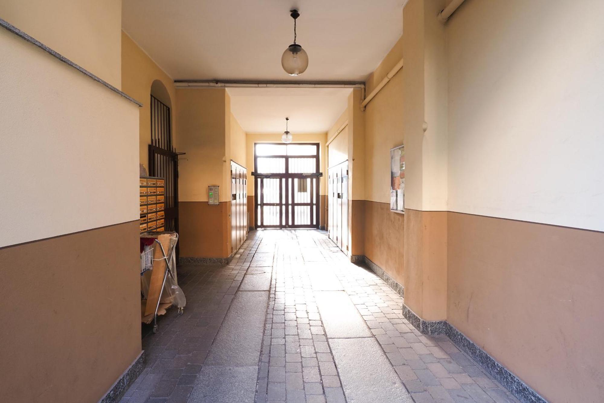 Primopiano - Russo Apartment Milan Luaran gambar