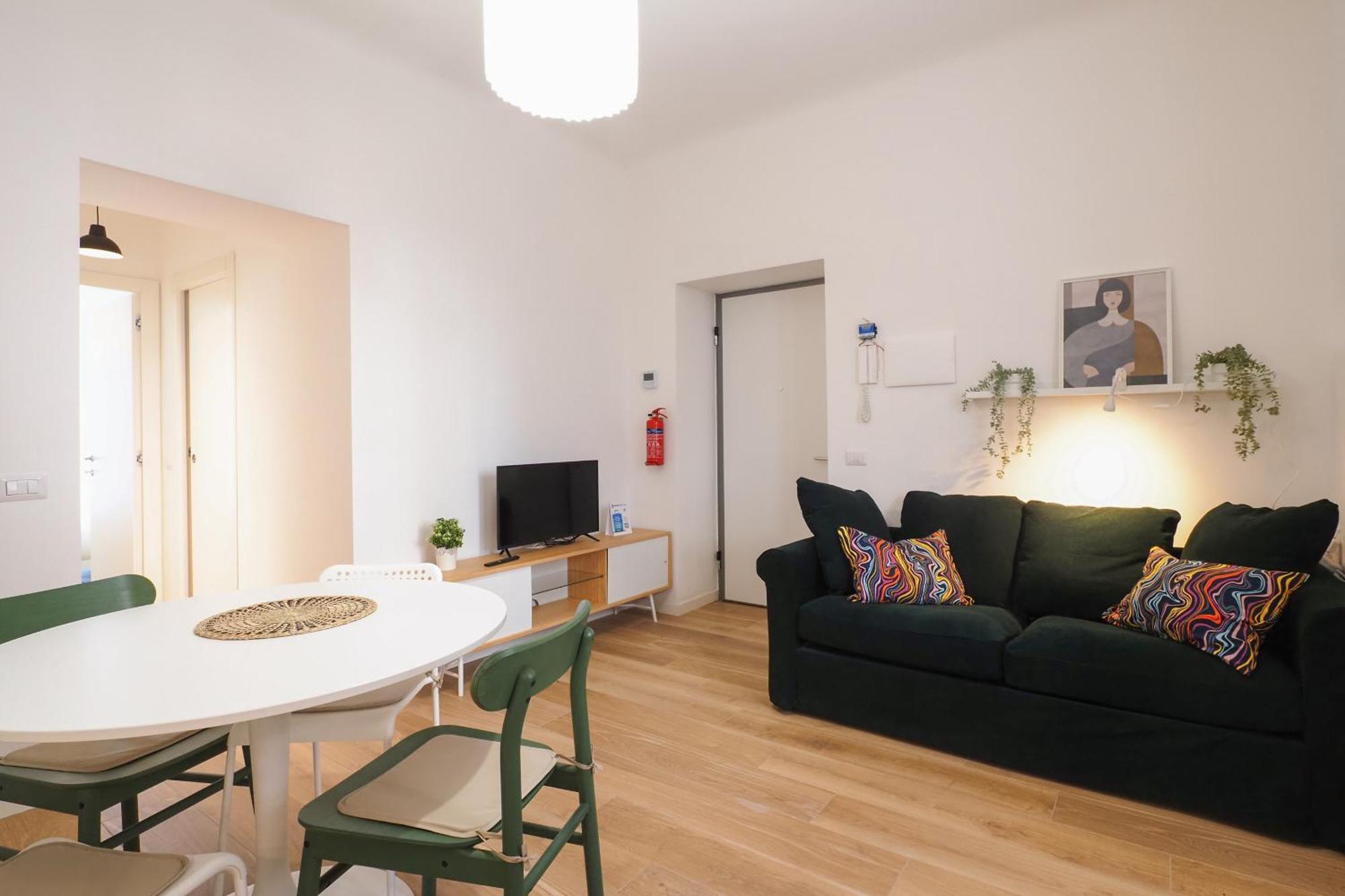 Primopiano - Russo Apartment Milan Luaran gambar