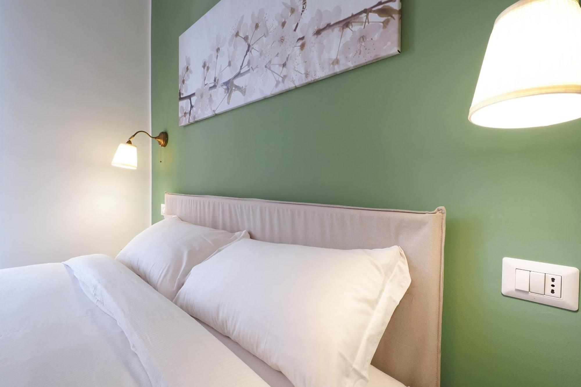 Primopiano - Russo Apartment Milan Luaran gambar
