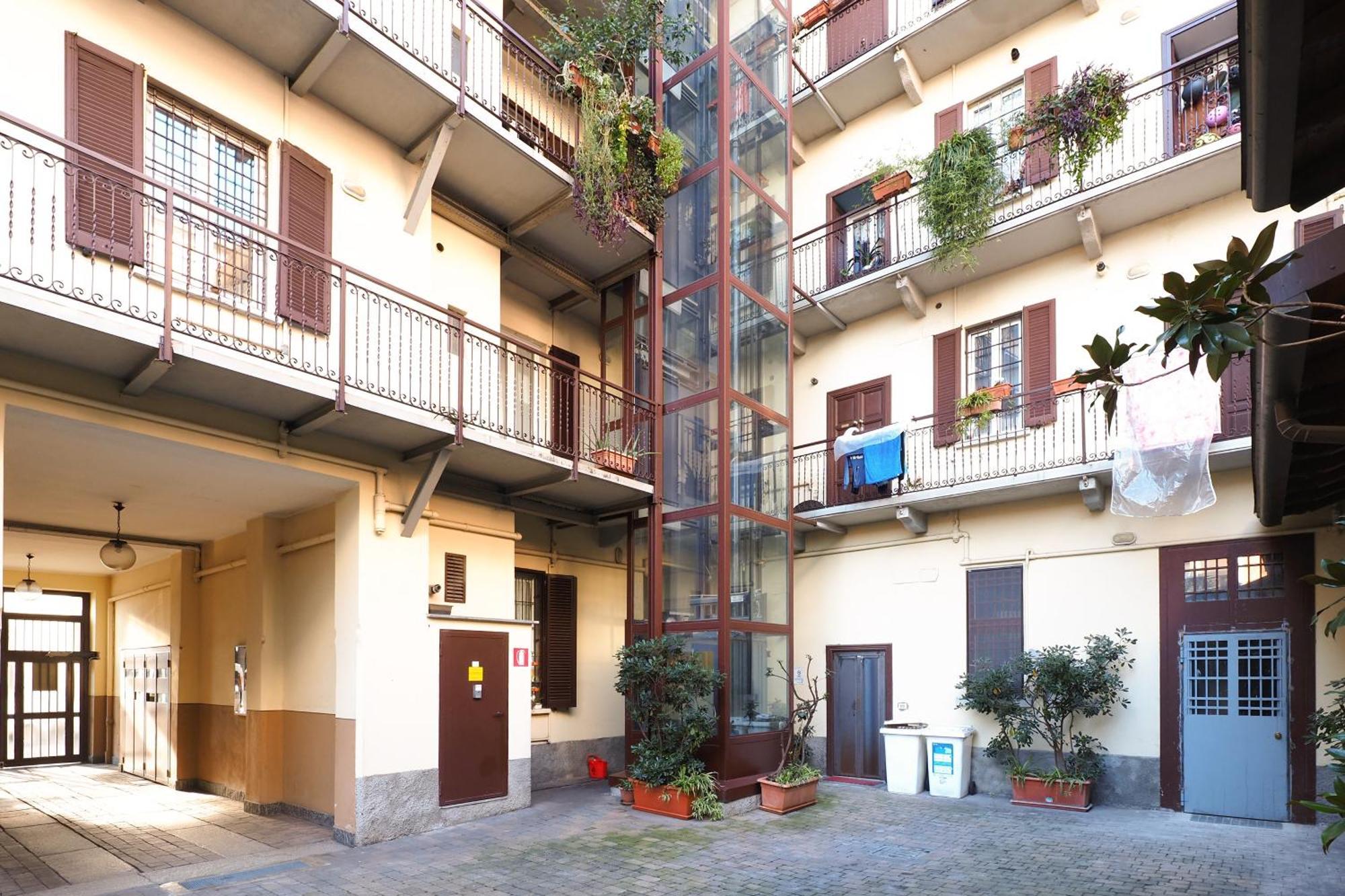 Primopiano - Russo Apartment Milan Luaran gambar