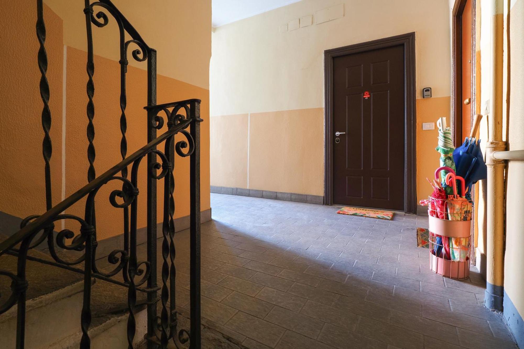 Primopiano - Russo Apartment Milan Luaran gambar
